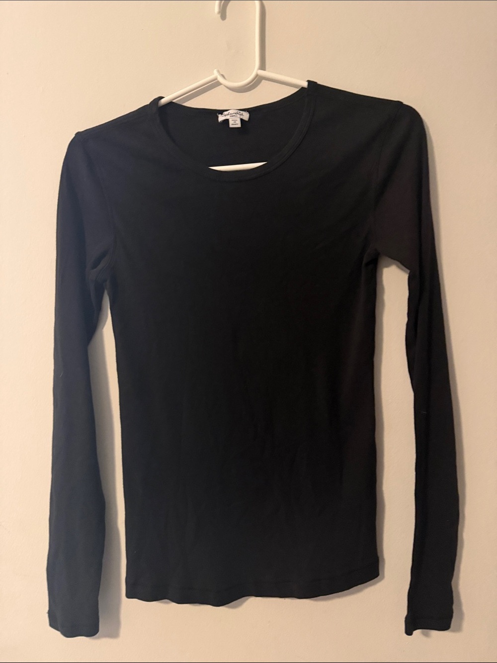 Splendid Black Long-Sleeve Crewneck Tee